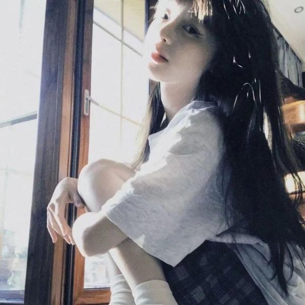 玉女弄璋