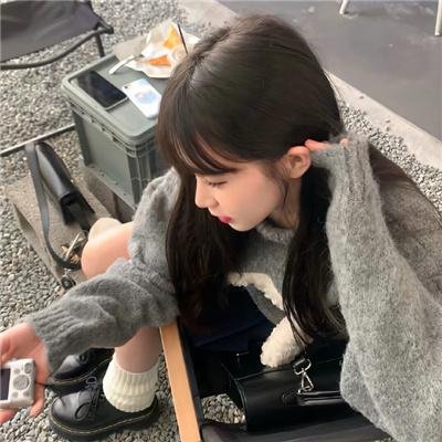 高墙之内的理发室